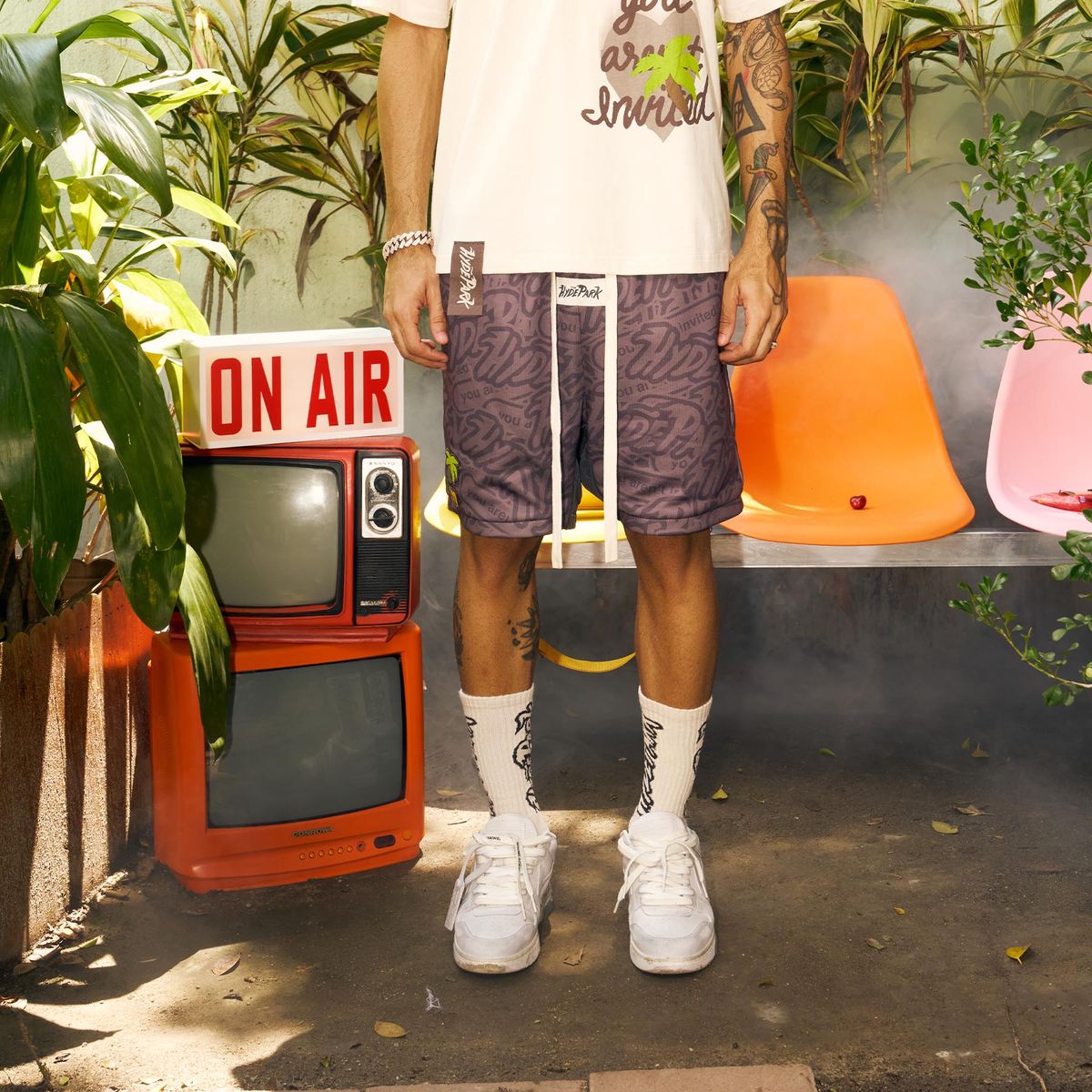HYDE PARK "MASH UP THE WEEKEND" SHORTS BLACK SAND