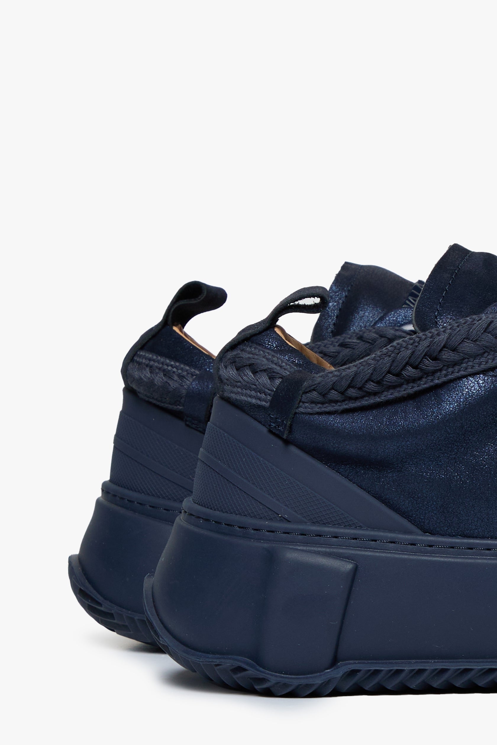Valabasas "Vision" Leather Low Top Navy