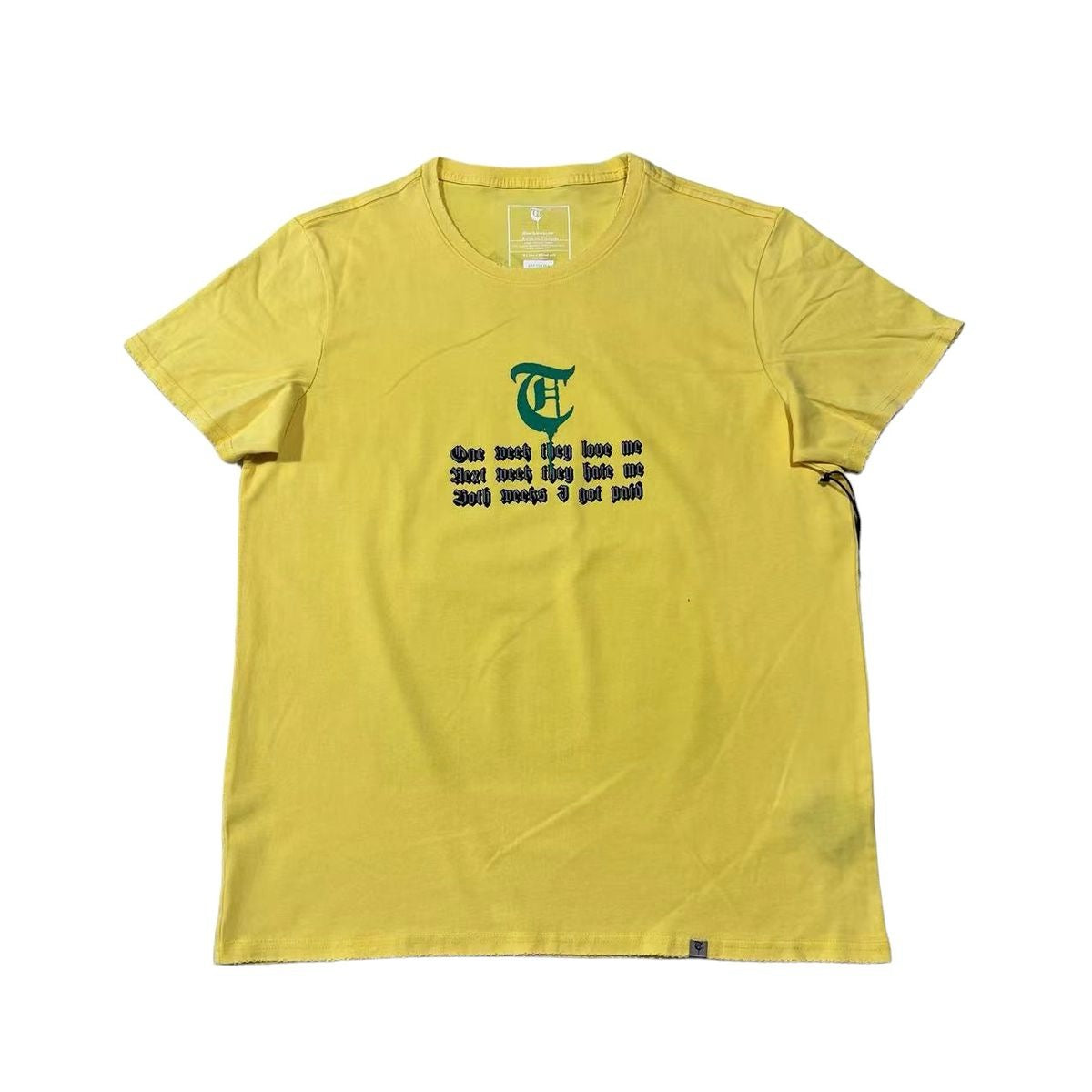TRNCHS "SMOKING SITI" TEE VINTAGE YELLOW