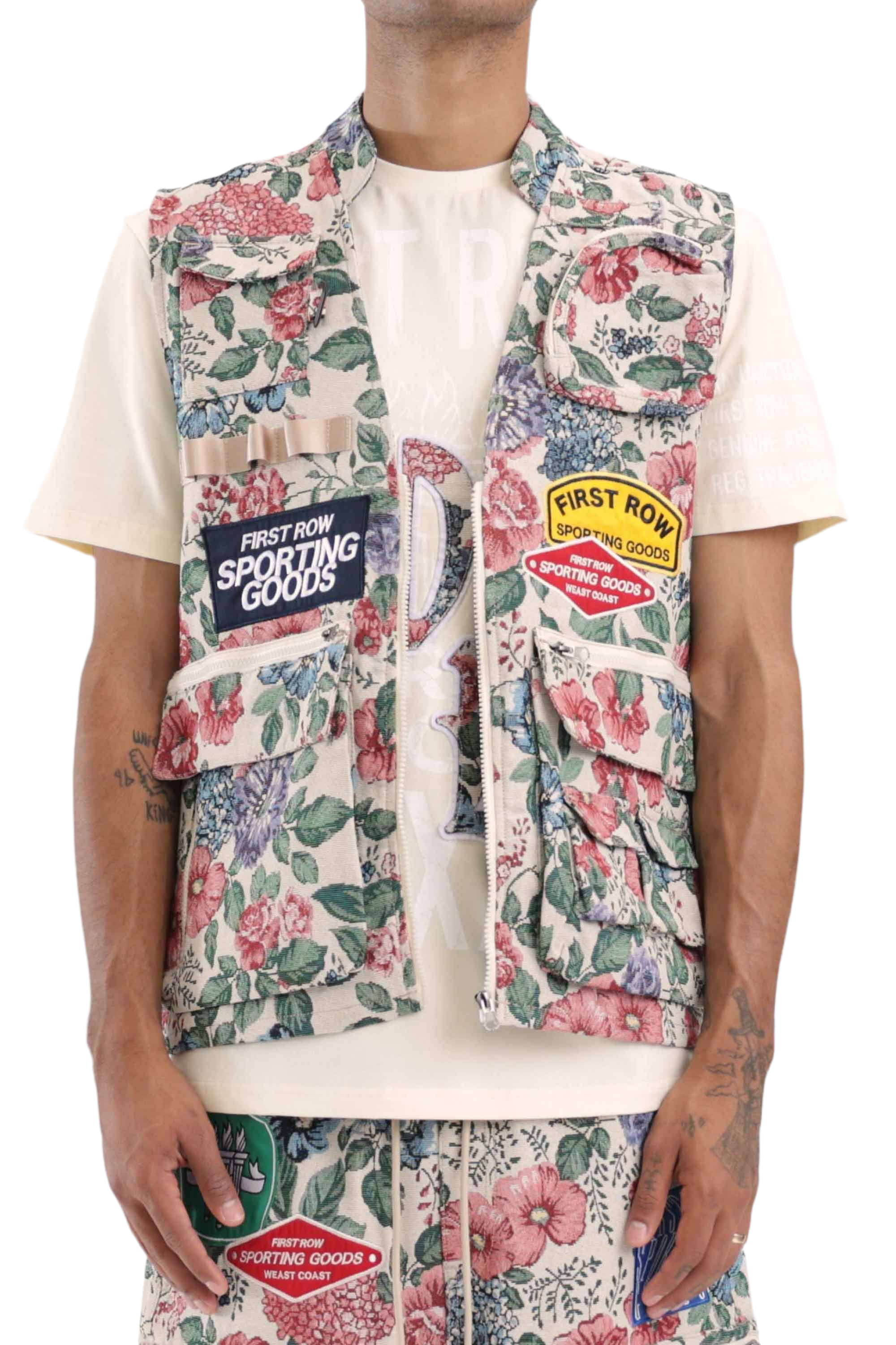 FIRST ROW "SPORTING GOODS" TAPESTRY VEST WOOD CAMO