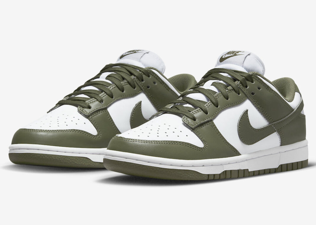 W NIKE DUNK LOW WHITE/MEDIUM OLIVE-WHITE SIZE 7.5W