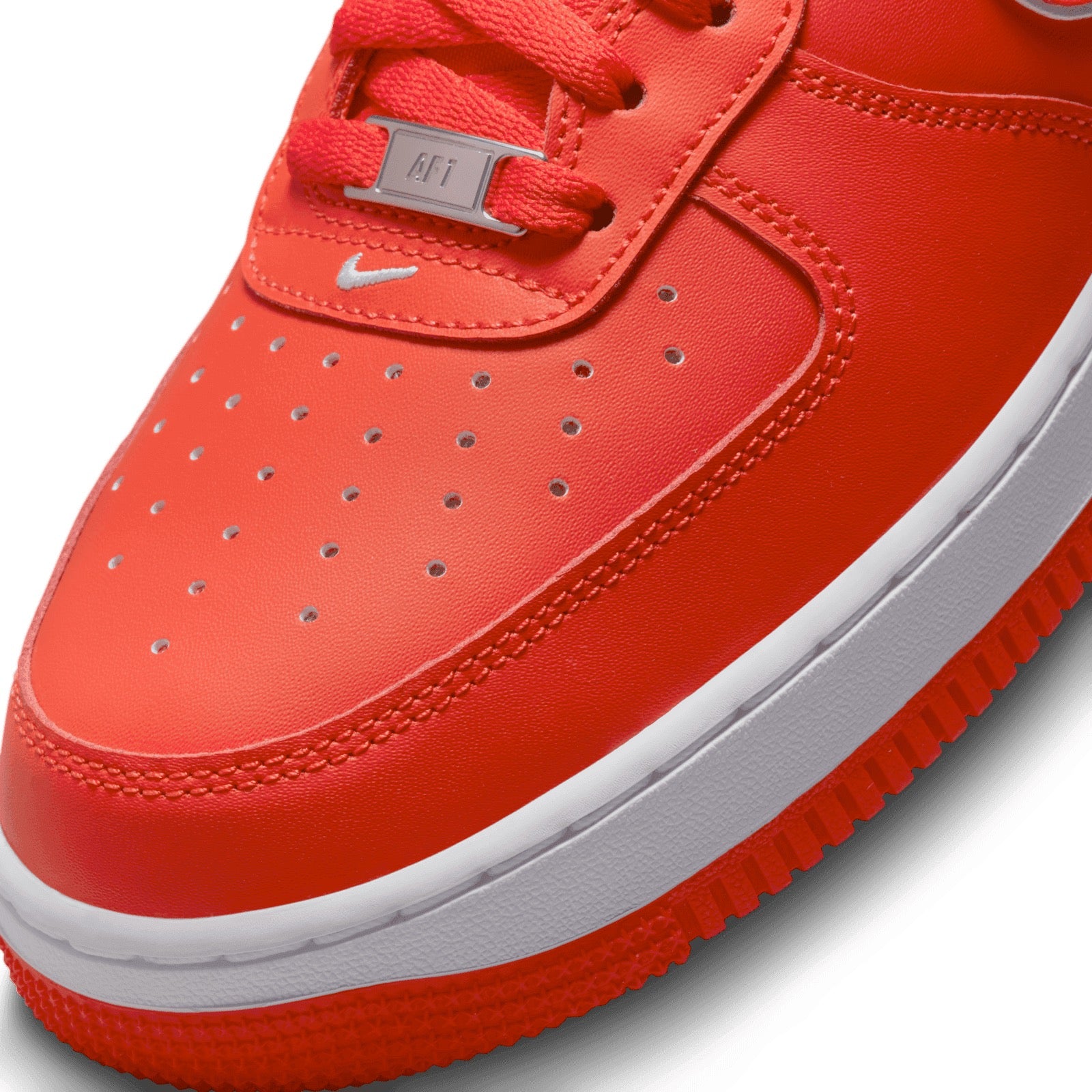 AIR FORCE 1 '07 PICANTE RED/PICANTE RED-WHITE SIZE 10