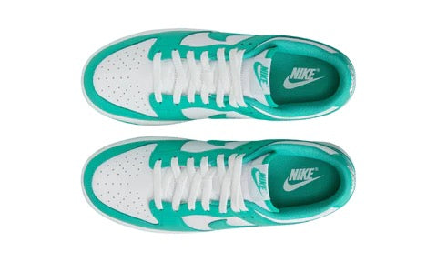 NIKE DUNK LOW RETRO BTTYS WHITE/CLEAR JADE-WHITE SIZE 10.5