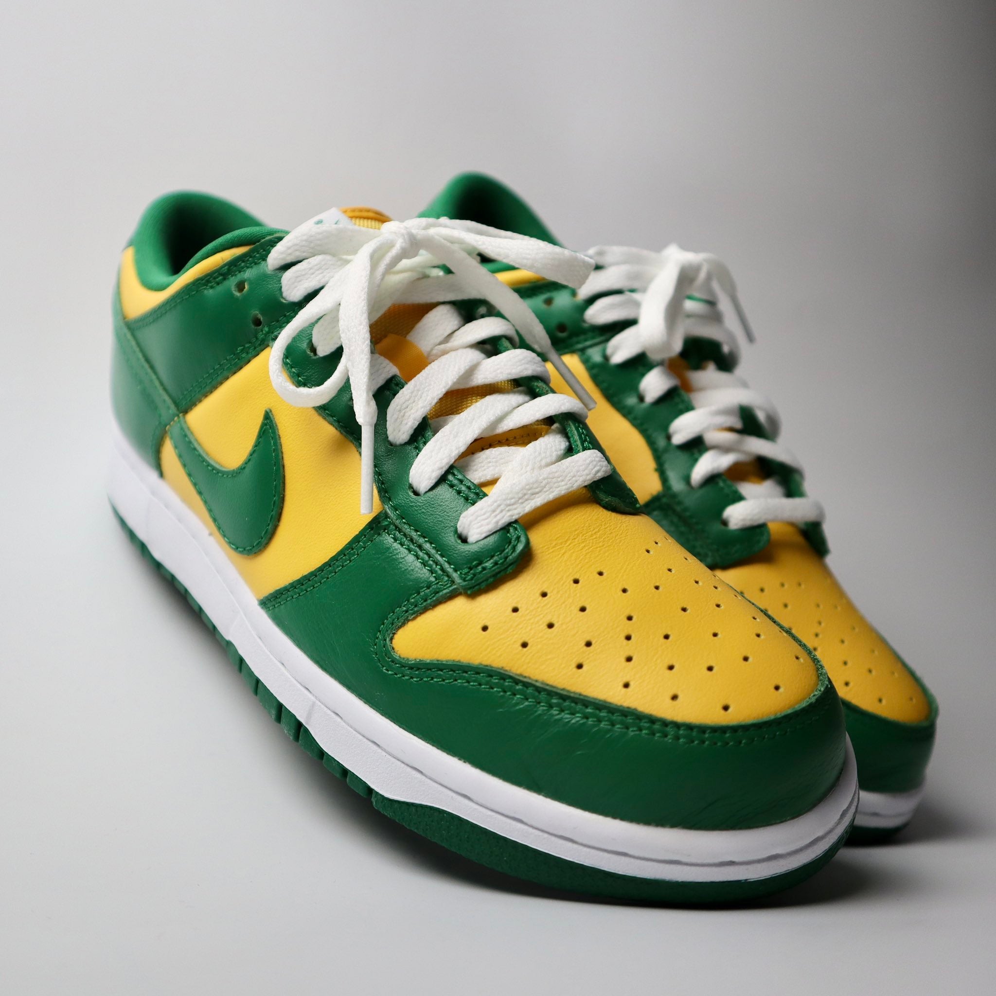 NIKE DUNK LOW SP VARSITY MAIZE/PINE GREEN-WHITE SIZE 11