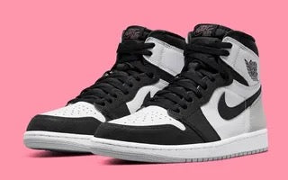 AIR JORDAN 1 RETRO HIGH OG WHITE/BLEACHED CORAL-BLACK SIZE 10.5