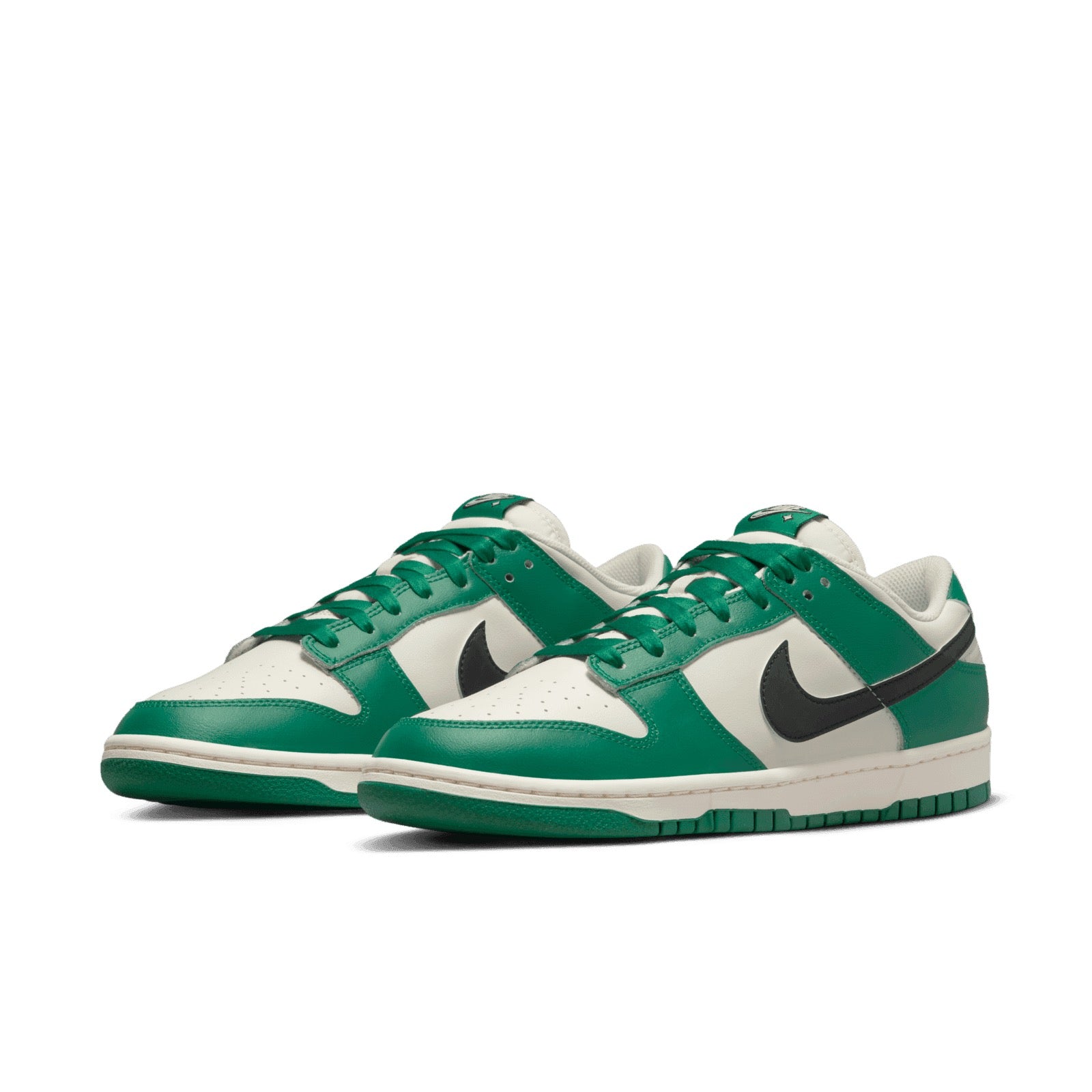 NIKE DUNK LOW RETRO SE PALE IVORY/BLACK MALACHITE SIZE 11