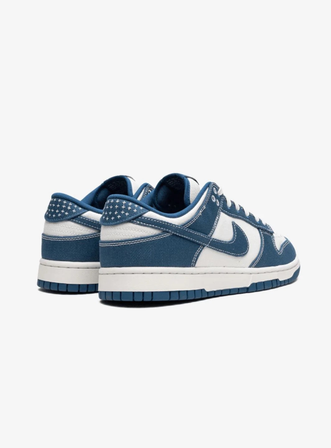 NIKE DUNK LOW RETRO SE SUMMIT WHITE/INDUSTRIAL BLUE SIZE 9.5