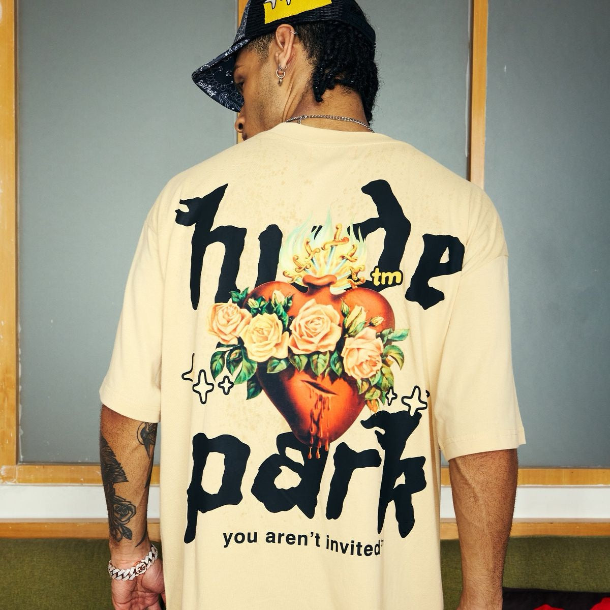 HYDE PARK "SACRED HEART" TEE CREAM