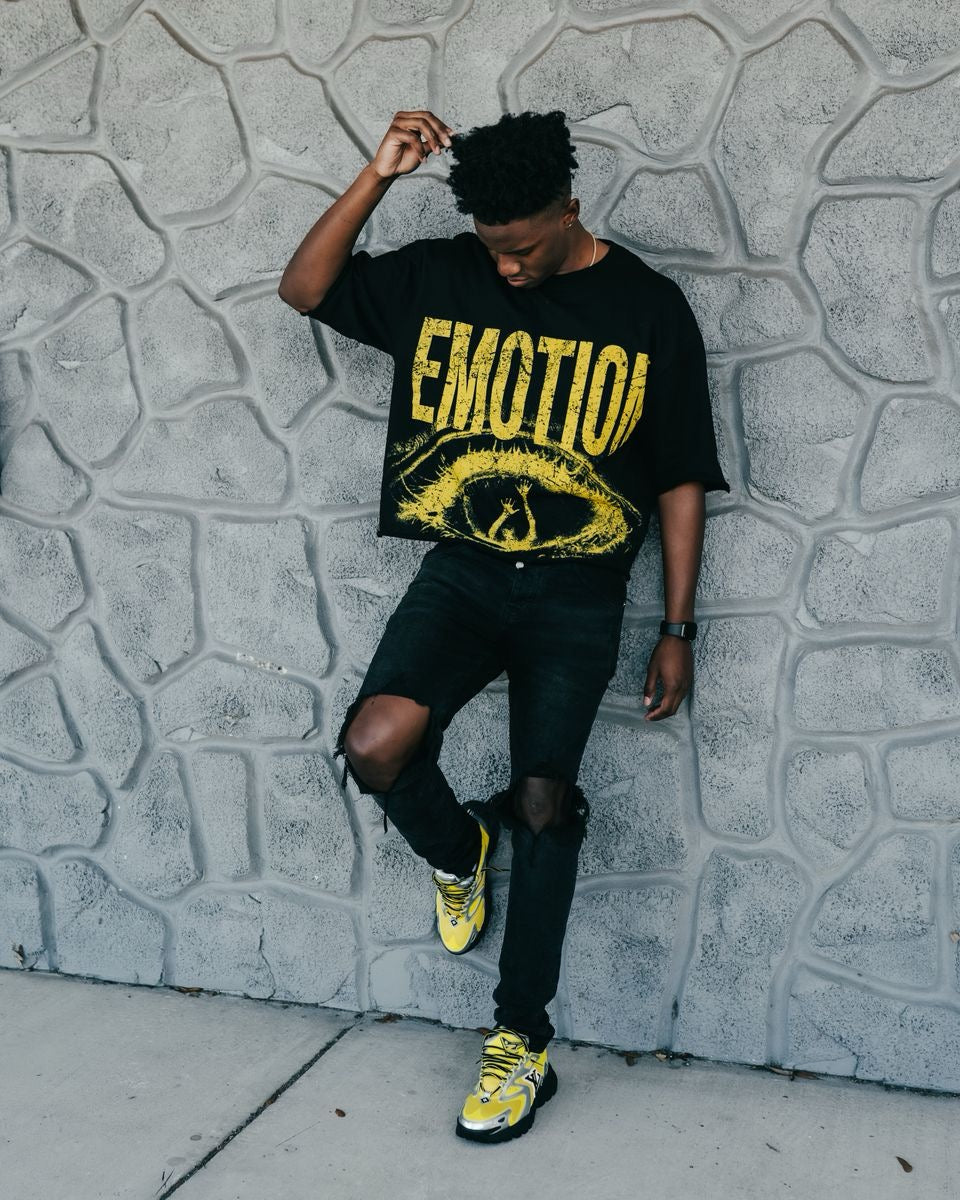 MIXED EMOTION "TRAPPED" CROPPED TEE BLACK