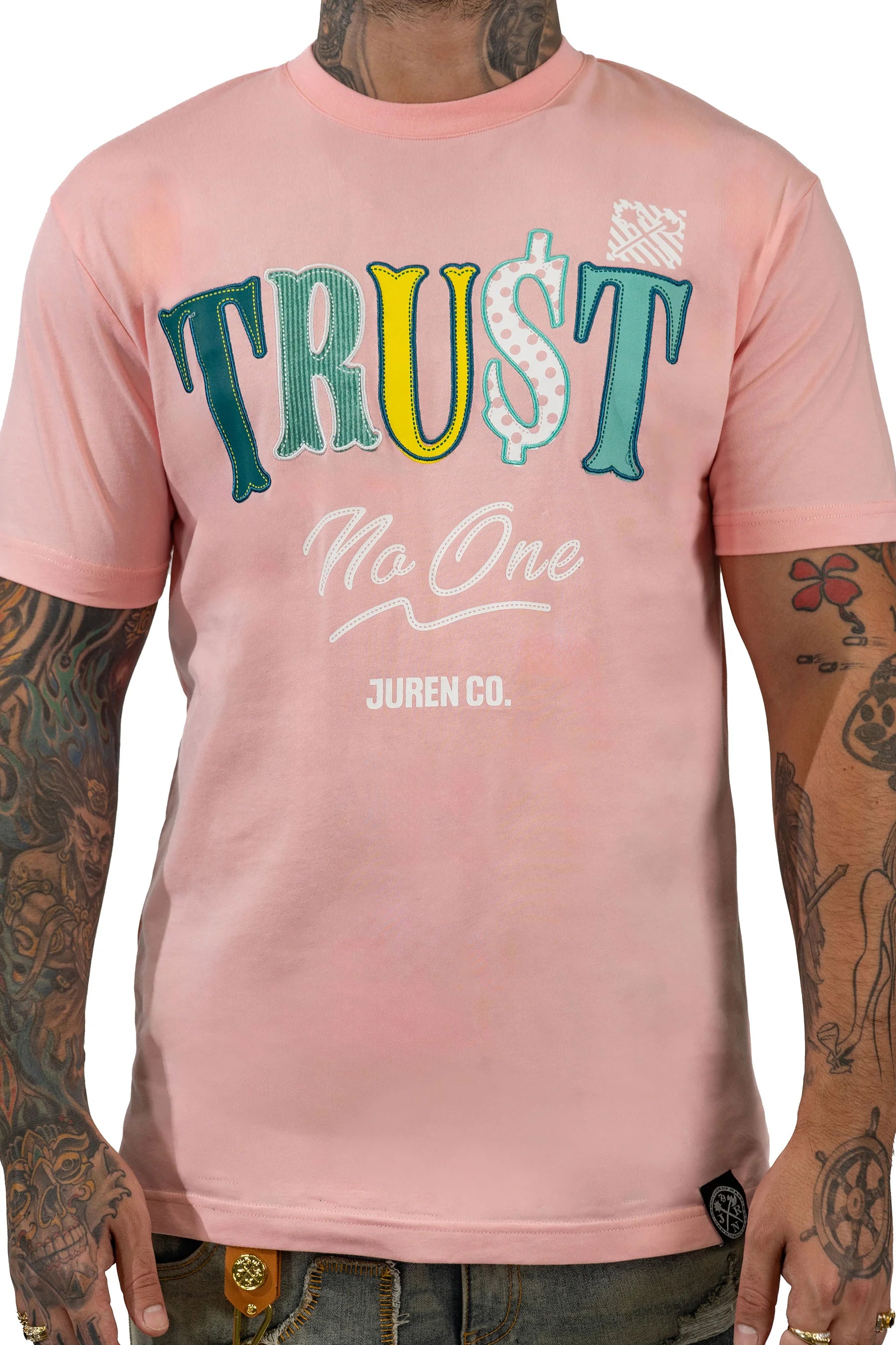 JUREN "TRUST NO ONE" TEE