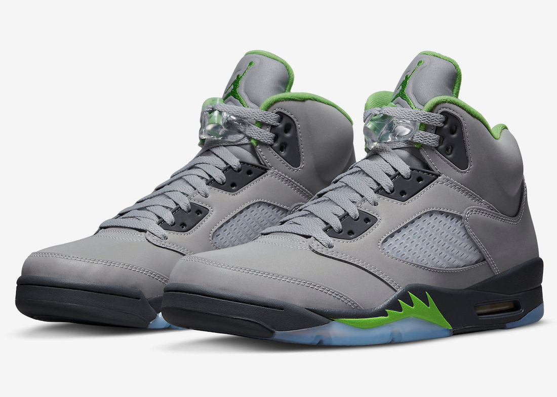 AIR JORDAN 5 RETRO SILVER/GREEN BEAN -FLINT GREY SIZE 11.5