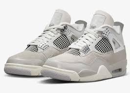 WMNS AIR JORDAN 4 RETRO LT.IRON ORE/SAIL-NEUTRAL GREY SIZE 7.5W